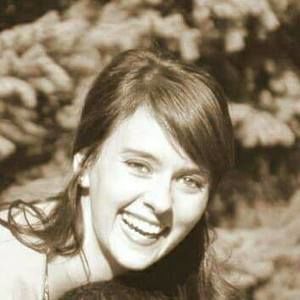 Meet your Posher, Stacy